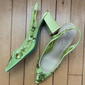 Betsey Johnson Page Beaded Block Heel Pump Citron Size 7